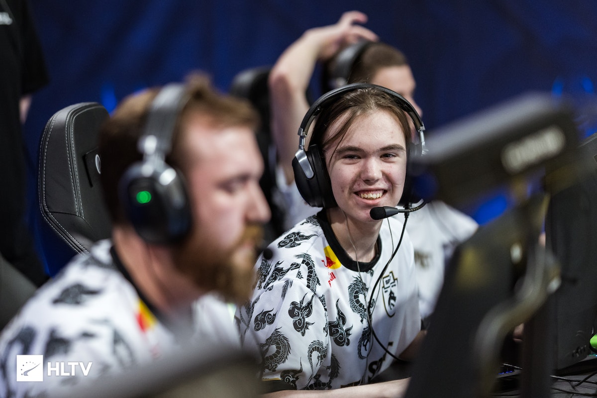 换人就糟 换人就糟